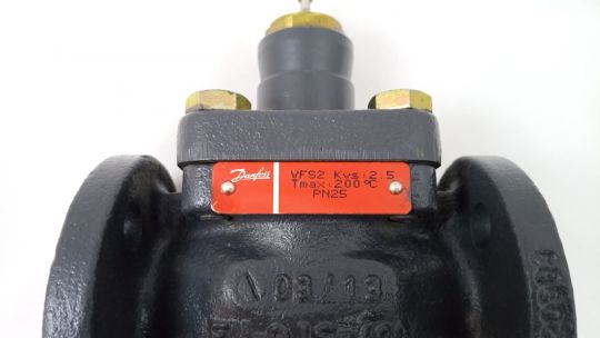 Danfoss 065B1514 - Клапан двухходовой VFS 2 Ду 15