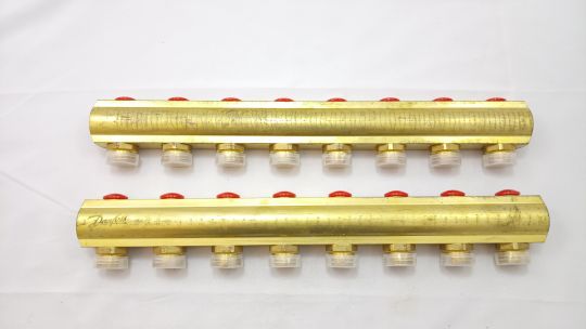 Danfoss 088U0548 - Распределительный коллектор типа FHF с запорным вентилем, конфигурация 8+8