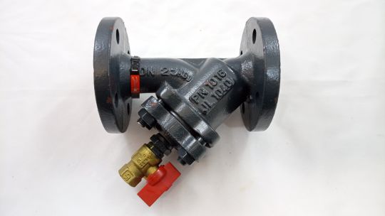 Danfoss 065B7728 - Фильтр сетчатый FVF Ду25 со сливным краном, чугун, фланцевый, Ру16