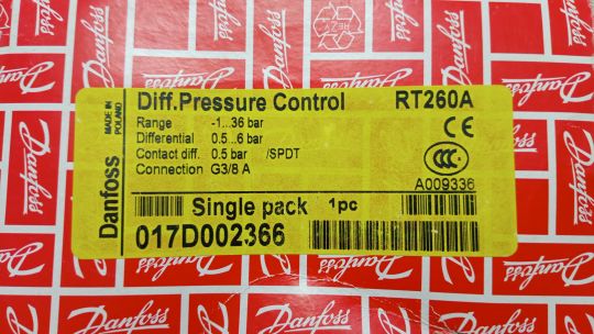 Danfoss 017D002366 — Реле перепада давления RT260A, диапазон настройки уставки 0,5-6 бар, дифференциал 0,5 бар, присоединение G 3/8