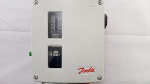 Danfoss 017-513666 - Реле температуры RT
