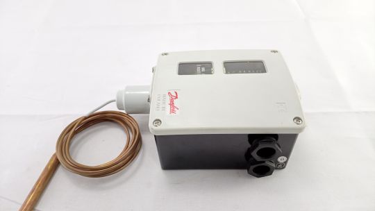 Danfoss 017-513666 - Реле температуры RT