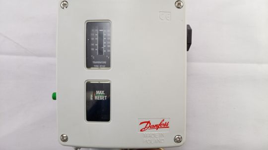 Danfoss 017-513666 - Реле температуры RT
