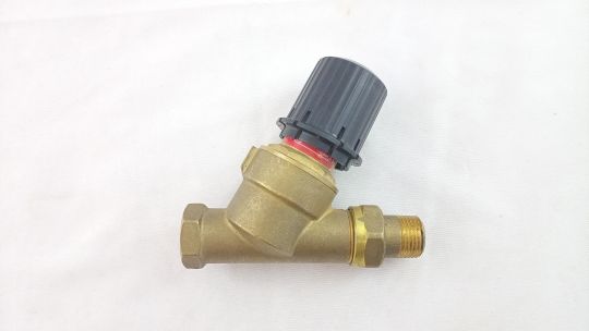 003L6018 Прямой регулятор перепуска Danfoss AVDO Ду15