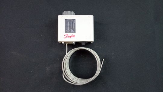 060L110066 Danfoss KP 61 Реле температуры электроконтактный термостат