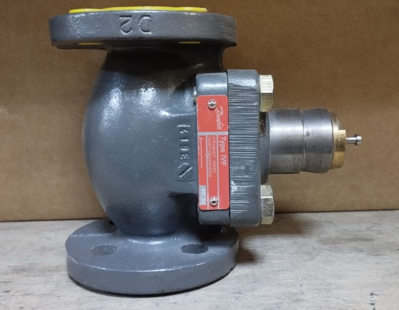 065B0631  IVF DN15 180 ° kvs 0.63