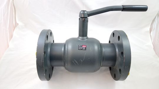 065N0340G Danfoss DN100 Кран шаровой Premium JiP-FF с рукояткой фланцевый