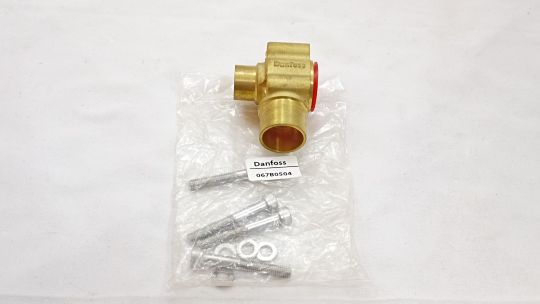 067B4010 Корпус ТРВ угловой Danfoss TE 5 (1/2" x 7/8") под пайку