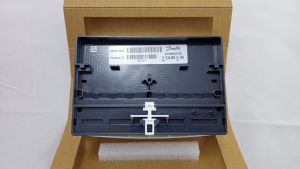 087B1262 Danfoss ECL Comfort 110 230V Регулятор электронный