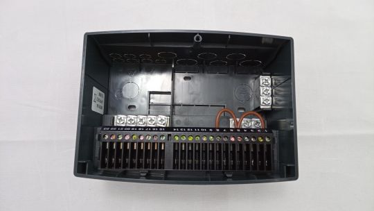 087B1149 панель клеммная для наст. монтажа ECL Comfort