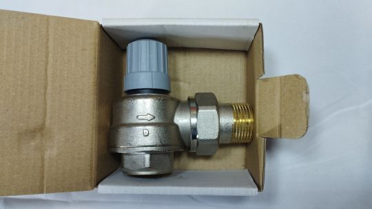 013G3385 Клапан RA-G 20 для однотрубной системы, Ду 20 мм, Kv 0,60-2,0 м3/ч, kvs 3,16 м3/ч, Py 10 бар, Тмакс 120°C, стандарт D, угловой вертикальный