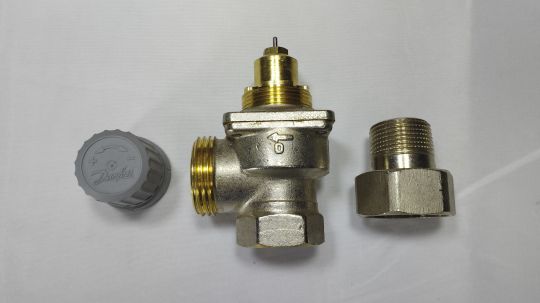 013L3723 DANFOSS Клапан термостатический угловой  3/4" RTD-G 20
