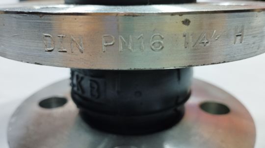 149B5141C Вибровставка Danfoss ZKB Ду32
