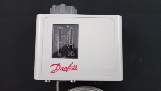 060L126366 Термостат капиллярный Danfoss KP61-4