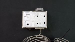 060L123666 РЕЛЕ ТЕМПЕРАТУРЫ KP 61, С КАПИЛ.ТРУБКОЙ 6М, -30..+15 C, IP 44,  DANFOSS