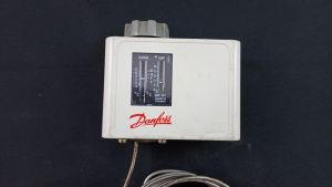 060L110266 Термостат регулируемый KP61 Danfoss