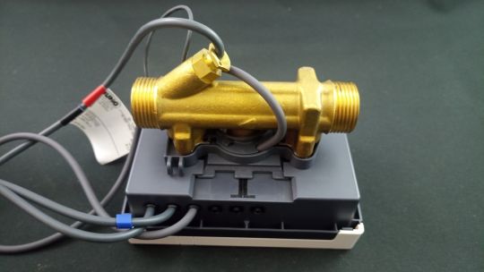 014U0030 Квартирный теплосчётчик Danfoss SonoSafe10 Ду15 расход 0,6 подача