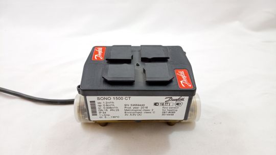 087-8085 Расходомер ультразвуковой типа SONO 1500 CT с наружной резьбой, кабелем длиной 2,5 м, Ду 15 мм, Ру 25 бар, 110 x G3/4B ", расход Gном. 0,6 м3/ч