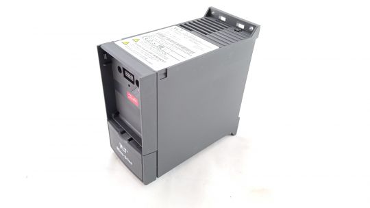 132F0010 Частотный преобразователь Danfoss VLT Micro Drive FC 51, 3 фаза, 4,2А, 0,75кВт