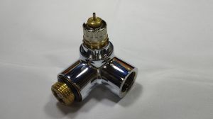 013G4003 Комплект RAX set для дизайн-радиатора, клапан правый, температура 0-30°C, включает RAX термоэлемент клапан и запорный клапан