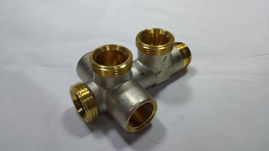 013G3369 Гарнитура RA-K для двухтрубной системы, Py 10 бар, Тмакс 120°C, присоединительная деталь гарнитуры RA-KW с запорным краном и патрубками
