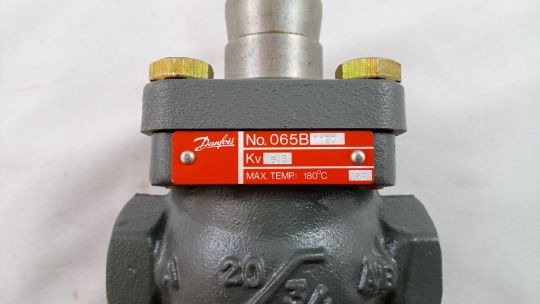 065B1120 Danfoss VR 3 Клапан регулирующий трехходовой Ду20 Ру10 Kv 6,3 внутренняя резьба