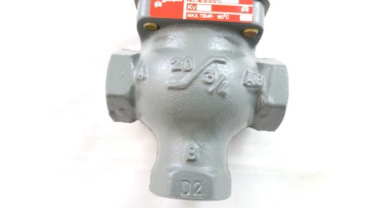065B1120 Danfoss VR 3 Клапан регулирующий трехходовой Ду20 Ру10 Kv 6,3 внутренняя резьба