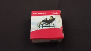 087N1196 Термостат комнатный типа RMT 24 Danfoss