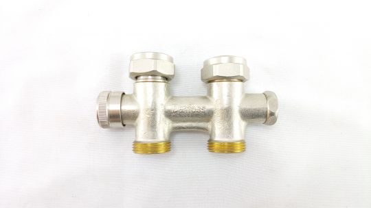 003L0240 Клапан запорно-присоединительный радиаторный RLV-KD, kvs 1,0 м3/ч, Py 10 бар, Тмакс 120°C, прямой, межосевое расстояние 50 мм, с переходниками