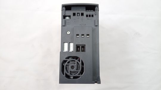132F0003 Danfoss частотный преобразователь VLT® Micro Drive FC 51 0,75 кВт