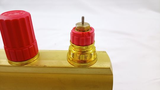 088U0732 Комплект коллекторов FHF-12F set с расходомерами, кронштейнами и воздухоотводчиками, 12 контуров