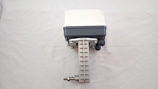 Ридан 082G3450R — Привод AME-2000R SU/SD, с аналоговым управлением, AC/DC24V, DC0-10V/DC4-20mA, развиваемое усилие 2000Н, время перемещения штока 2,6 с/мм, с функцией безопасности