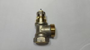 Danfoss 013G7013 - RTR-N Клапан терморег. 15 Угловой