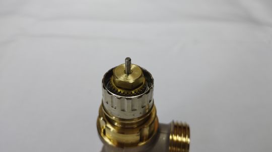 Danfoss 013G7013 - RTR-N Клапан терморег. 15 Угловой