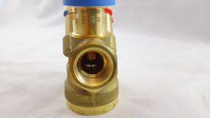 Комбинированный балансировочный клапан AQT Danfoss Ду 15 латунь 003Z8301 Внутренняя резьба